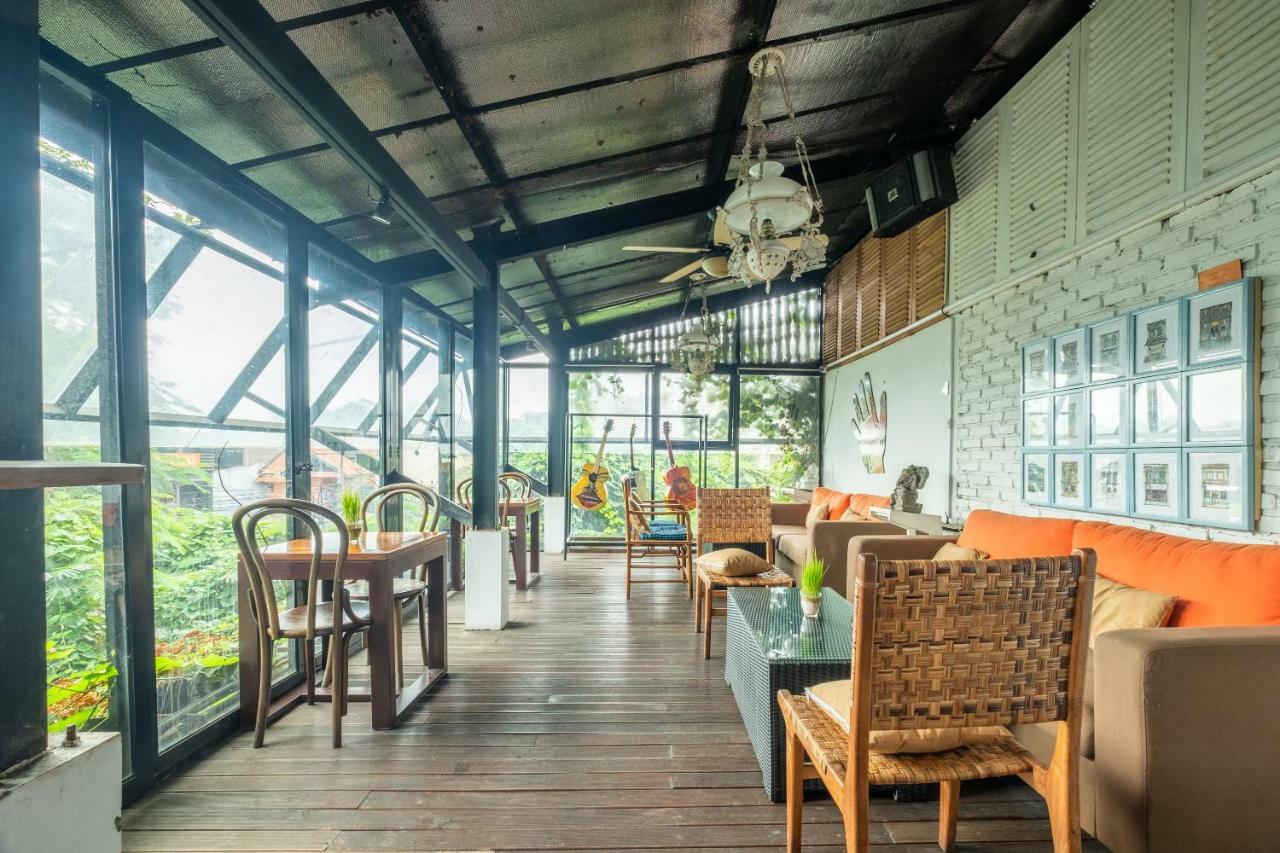 Capital O 852 The Silk At Dago Hotel Bandung Luaran gambar